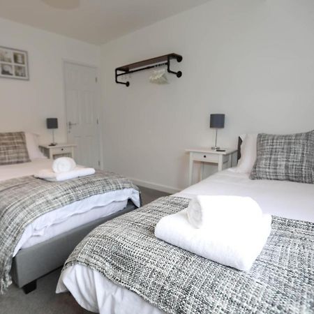 Exmouth - Apartment 2, Strand House - Modern 2 Bedroom Apartment, Perfect Location For Access To Beach & Town Centre - Sleeps 4 Guests - Hosted By Rentmyhouse Exterior photo