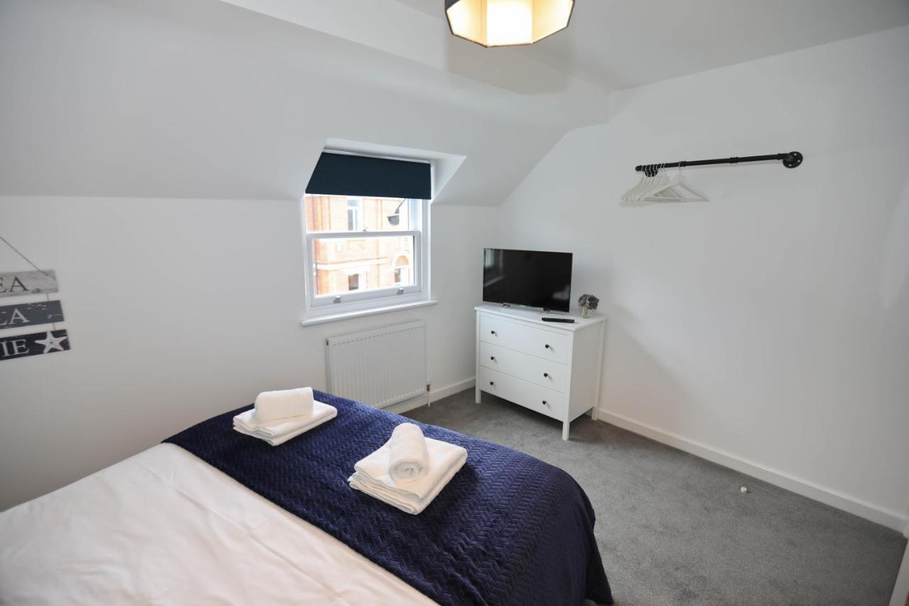 Exmouth - Apartment 2, Strand House - Modern 2 Bedroom Apartment, Perfect Location For Access To Beach & Town Centre - Sleeps 4 Guests - Hosted By Rentmyhouse Exterior photo