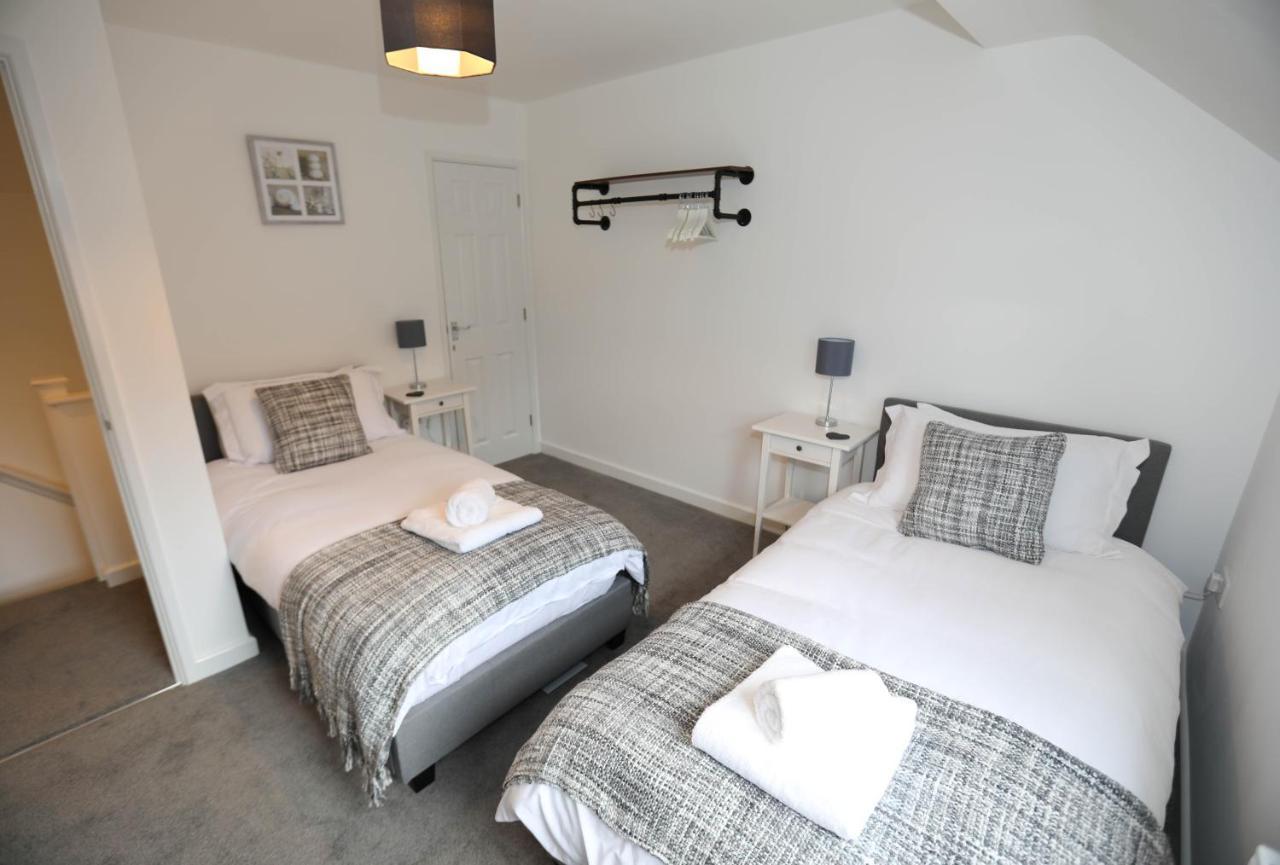Exmouth - Apartment 2, Strand House - Modern 2 Bedroom Apartment, Perfect Location For Access To Beach & Town Centre - Sleeps 4 Guests - Hosted By Rentmyhouse Exterior photo