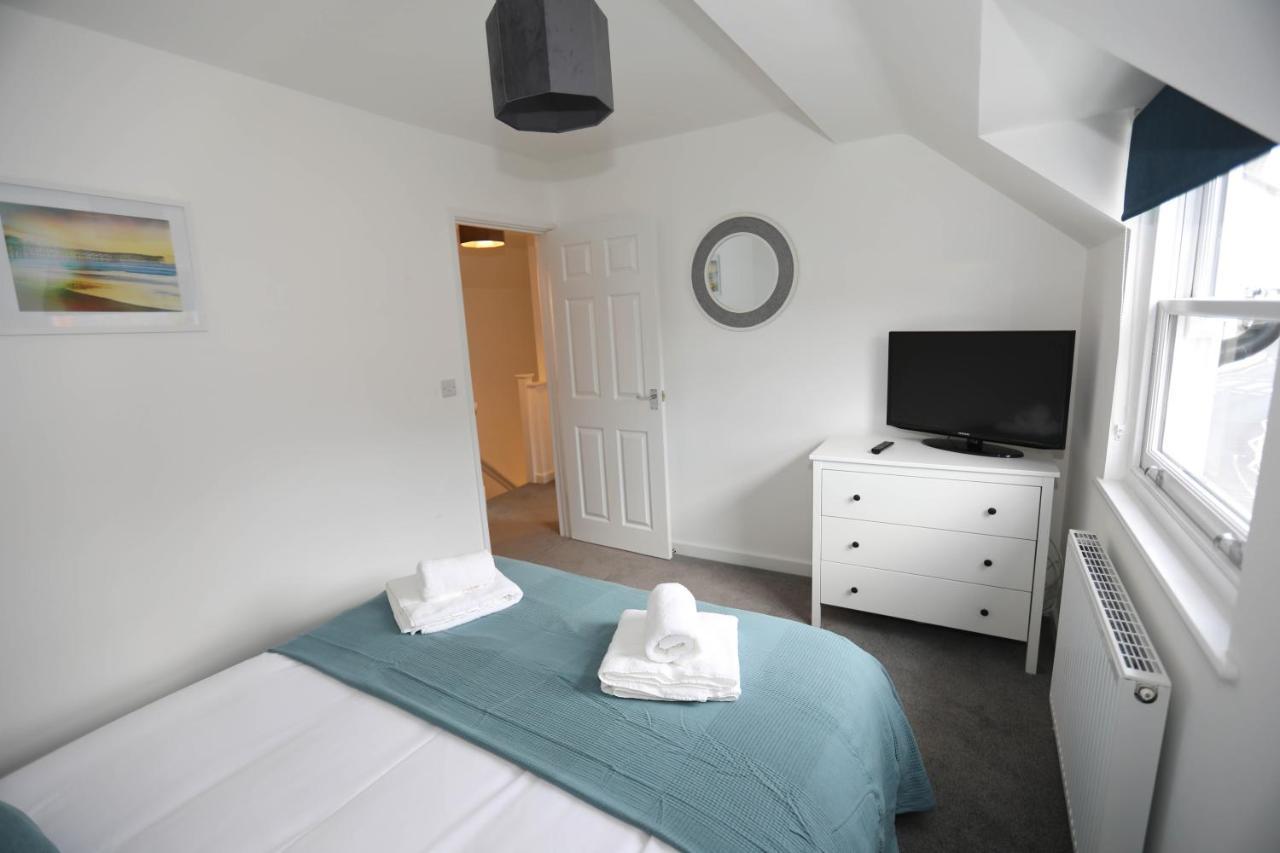 Exmouth - Apartment 2, Strand House - Modern 2 Bedroom Apartment, Perfect Location For Access To Beach & Town Centre - Sleeps 4 Guests - Hosted By Rentmyhouse Exterior photo